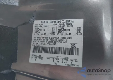 2000 Ford Ranger Xlt/Xl из США, поврежденный, VIN 1FTYR10C6YPB44065